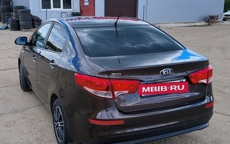 KIA Rio III рестайлинг, 2016 год, 1 050 000 рублей, 5 фотография
