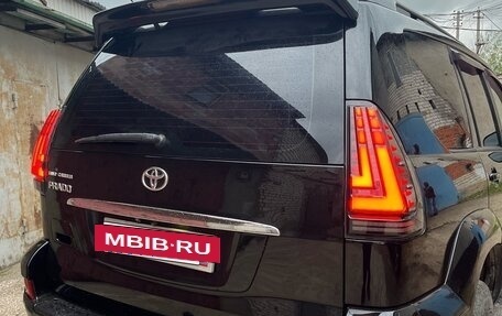 Toyota Land Cruiser Prado 120 рестайлинг, 2007 год, 2 150 000 рублей, 3 фотография
