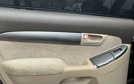 Toyota Land Cruiser Prado 120 рестайлинг, 2007 год, 2 150 000 рублей, 13 фотография