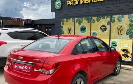 Chevrolet Cruze II, 2012 год, 950 000 рублей, 5 фотография