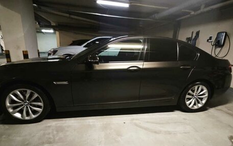 BMW 5 серия, 2015 год, 2 480 000 рублей, 4 фотография