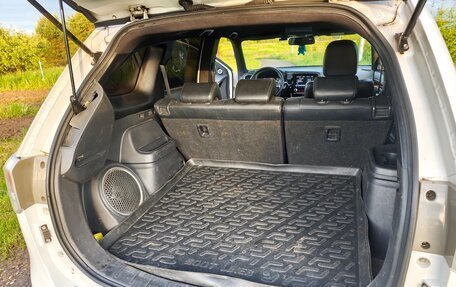 Mitsubishi Outlander III рестайлинг 3, 2013 год, 1 200 000 рублей, 9 фотография