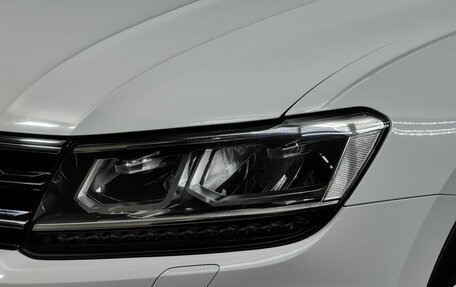 Volkswagen Tiguan II, 2019 год, 2 193 000 рублей, 10 фотография