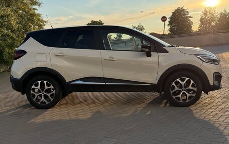 Renault Kaptur I рестайлинг, 2017 год, 1 450 000 рублей, 1 фотография