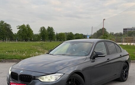 BMW 3 серия, 2013 год, 1 580 000 рублей, 1 фотография