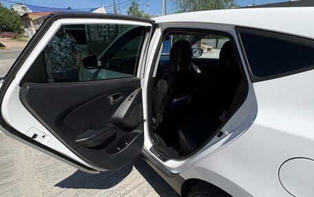 Hyundai ix35 I рестайлинг, 2015 год, 1 200 000 рублей, 4 фотография