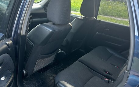 Honda CR-V II рестайлинг, 2004 год, 740 000 рублей, 6 фотография