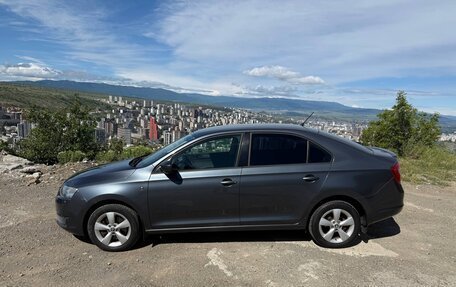 Skoda Rapid I, 2014 год, 1 300 000 рублей, 4 фотография