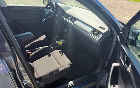 Skoda Rapid I, 2014 год, 1 300 000 рублей, 7 фотография