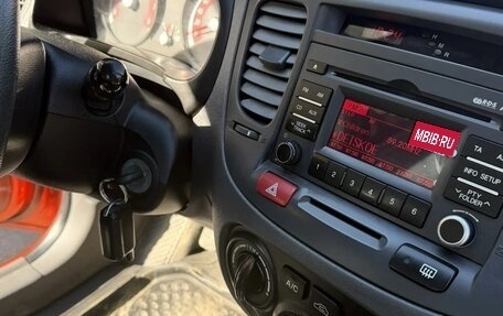 KIA Rio II, 2010 год, 635 000 рублей, 3 фотография