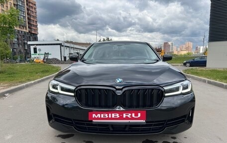 BMW 5 серия, 2022 год, 5 300 000 рублей, 3 фотография