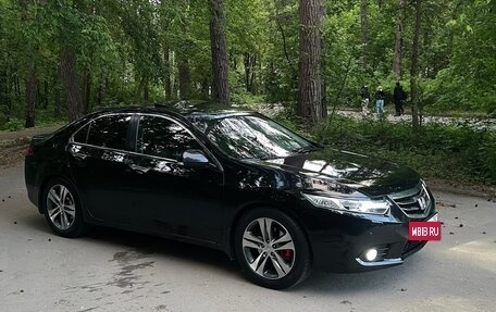 Honda Accord VIII рестайлинг, 2012 год, 1 600 000 рублей, 21 фотография