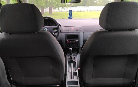 Skoda Fabia I, 2003 год, 330 000 рублей, 9 фотография