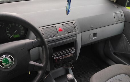 Skoda Fabia I, 2003 год, 330 000 рублей, 8 фотография