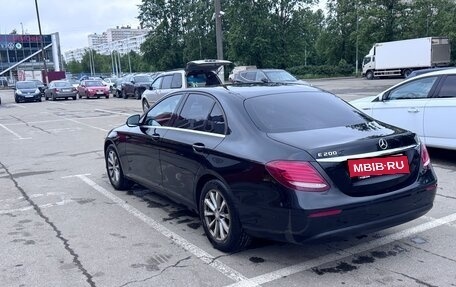 Mercedes-Benz E-Класс, 2016 год, 1 650 000 рублей, 3 фотография