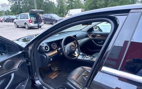 Mercedes-Benz E-Класс, 2016 год, 1 650 000 рублей, 11 фотография