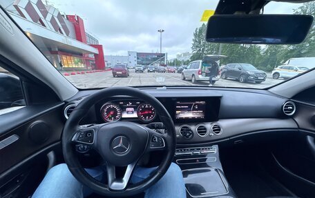Mercedes-Benz E-Класс, 2016 год, 1 650 000 рублей, 16 фотография