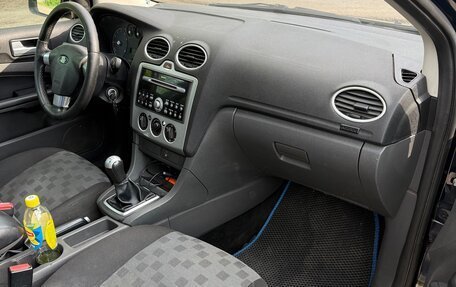 Ford Focus II рестайлинг, 2006 год, 190 000 рублей, 13 фотография