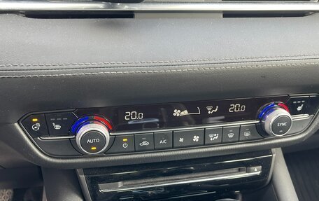 Mazda 6, 2021 год, 2 700 000 рублей, 12 фотография