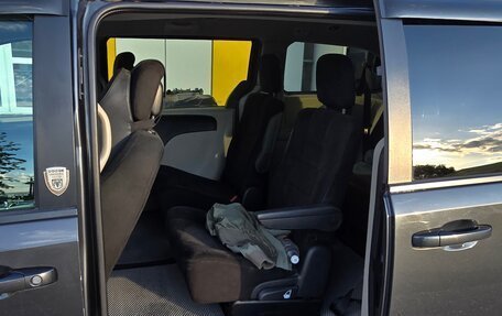 Dodge Caravan V, 2011 год, 1 590 000 рублей, 4 фотография