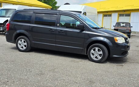 Dodge Caravan V, 2011 год, 1 590 000 рублей, 14 фотография