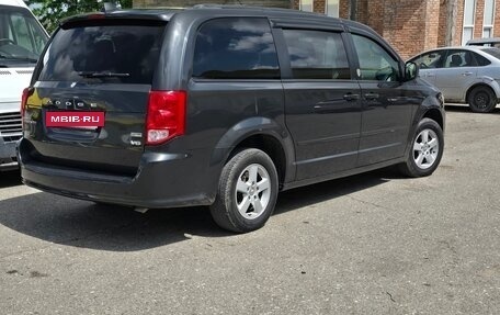 Dodge Caravan V, 2011 год, 1 590 000 рублей, 13 фотография