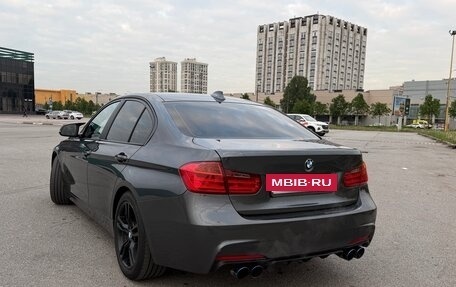 BMW 3 серия, 2013 год, 1 580 000 рублей, 4 фотография