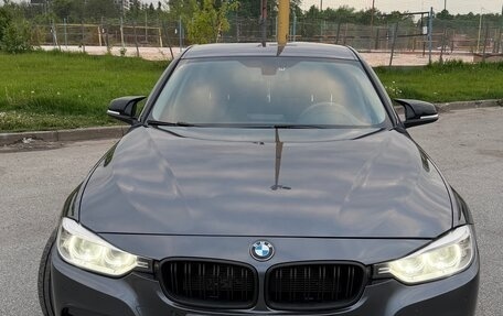 BMW 3 серия, 2013 год, 1 580 000 рублей, 2 фотография