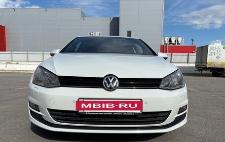 Volkswagen Golf VII, 2014 год, 1 690 000 рублей, 2 фотография