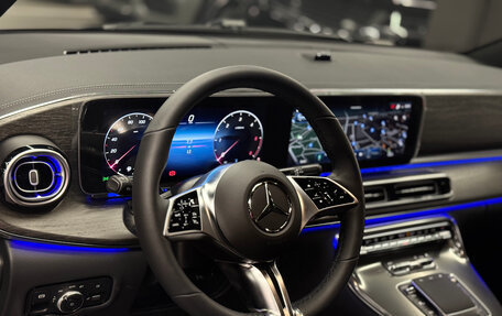 Mercedes-Benz V-Класс, 2026 год, 14 000 000 рублей, 13 фотография