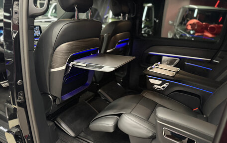 Mercedes-Benz V-Класс, 2026 год, 14 000 000 рублей, 30 фотография