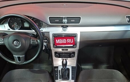 Volkswagen Passat B7, 2011 год, 1 049 000 рублей, 9 фотография
