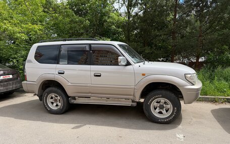 Toyota Land Cruiser Prado 90 рестайлинг, 1998 год, 950 000 рублей, 2 фотография