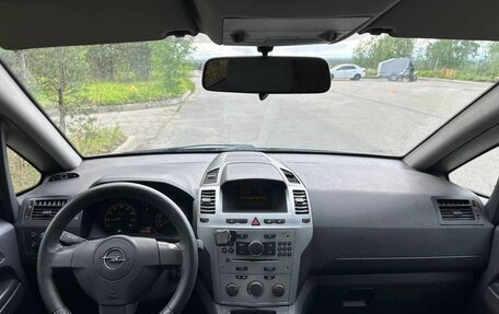 Opel Zafira B, 2011 год, 599 000 рублей, 7 фотография