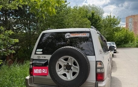 Toyota Land Cruiser Prado 90 рестайлинг, 1998 год, 950 000 рублей, 4 фотография