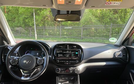 KIA Soul EV, 2020 год, 2 390 000 рублей, 16 фотография