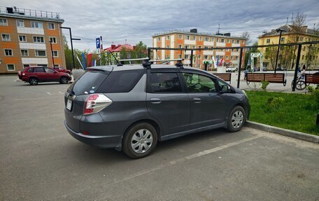 Honda Fit Shuttle I рестайлинг, 2014 год, 1 200 000 рублей, 4 фотография