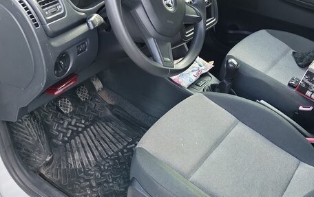 Skoda Fabia II, 2014 год, 750 000 рублей, 7 фотография