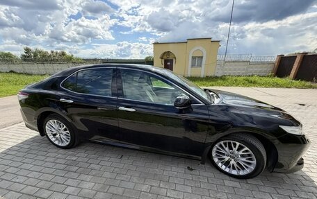 Toyota Camry, 2021 год, 3 100 000 рублей, 11 фотография
