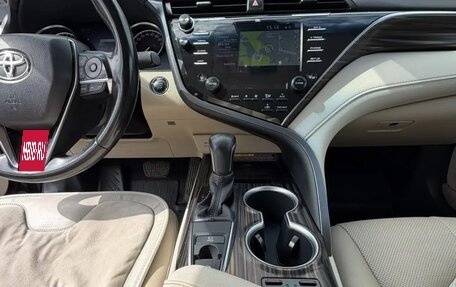 Toyota Camry, 2021 год, 3 100 000 рублей, 16 фотография