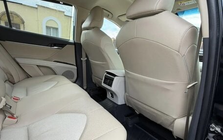 Toyota Camry, 2021 год, 3 100 000 рублей, 29 фотография