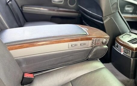 BMW 7 серия, 2001 год, 820 000 рублей, 14 фотография