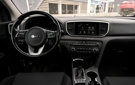 KIA Sportage IV рестайлинг, 2019 год, 2 310 000 рублей, 8 фотография