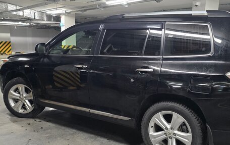 Toyota Highlander III, 2012 год, 1 900 000 рублей, 6 фотография