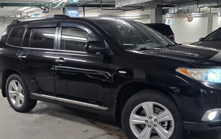 Toyota Highlander III, 2012 год, 1 900 000 рублей, 17 фотография