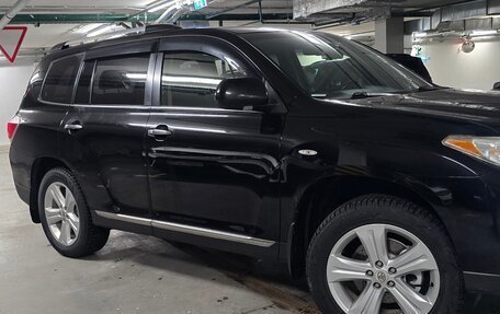 Toyota Highlander III, 2012 год, 1 900 000 рублей, 15 фотография