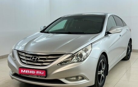 Hyundai Sonata VI, 2011 год, 1 170 000 рублей, 1 фотография
