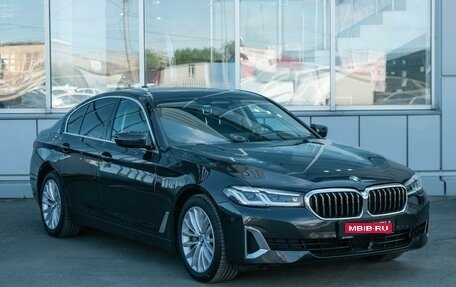 BMW 5 серия, 2020 год, 5 850 000 рублей, 1 фотография
