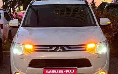 Mitsubishi Outlander III рестайлинг 3, 2012 год, 1 350 000 рублей, 1 фотография