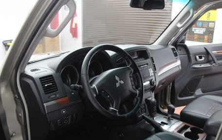 Mitsubishi Pajero IV, 2007 год, 1 450 000 рублей, 5 фотография